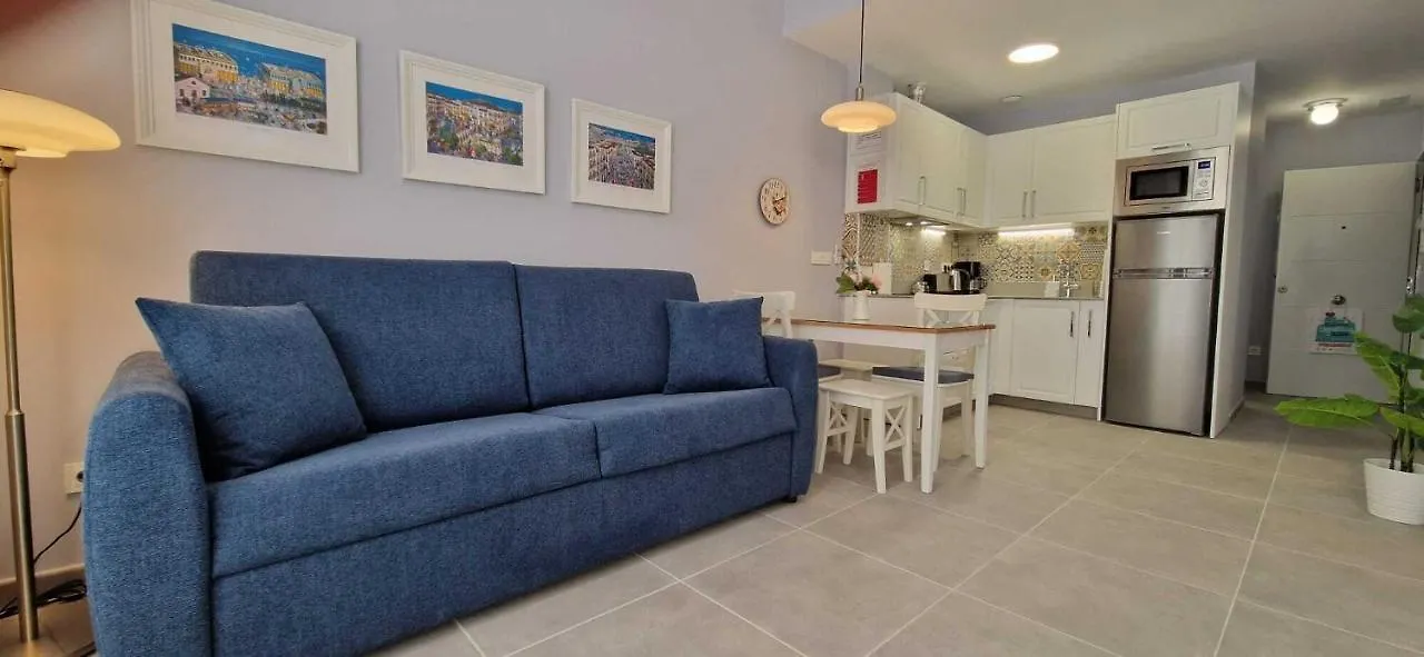 Malaga Lodge Apartments