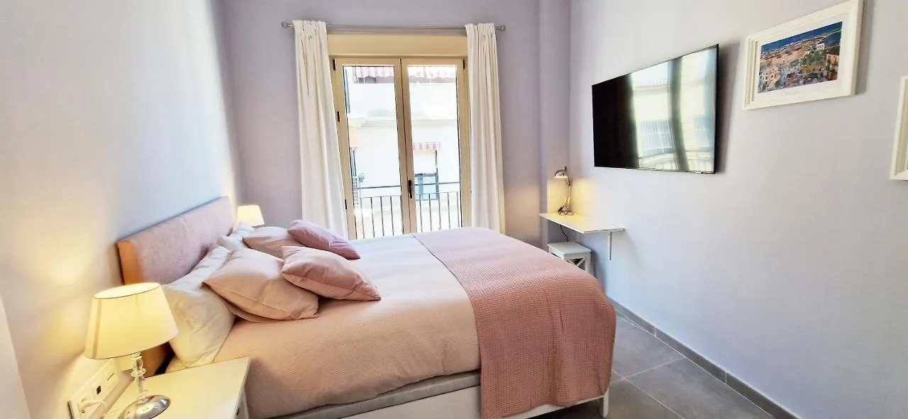 Malaga Lodge Apartments