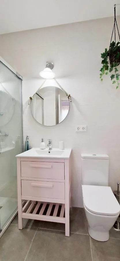 Malaga Lodge Apartments