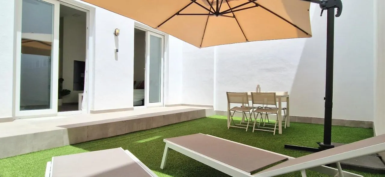 Malaga Lodge Apartments