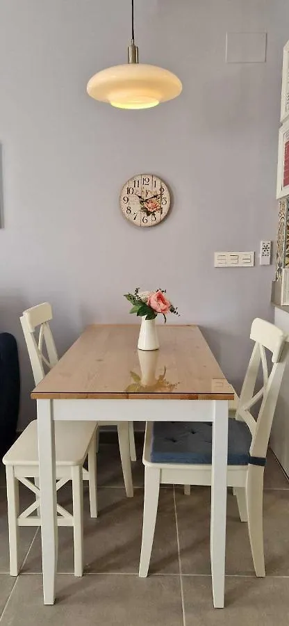 Malaga Lodge Apartments Spanien